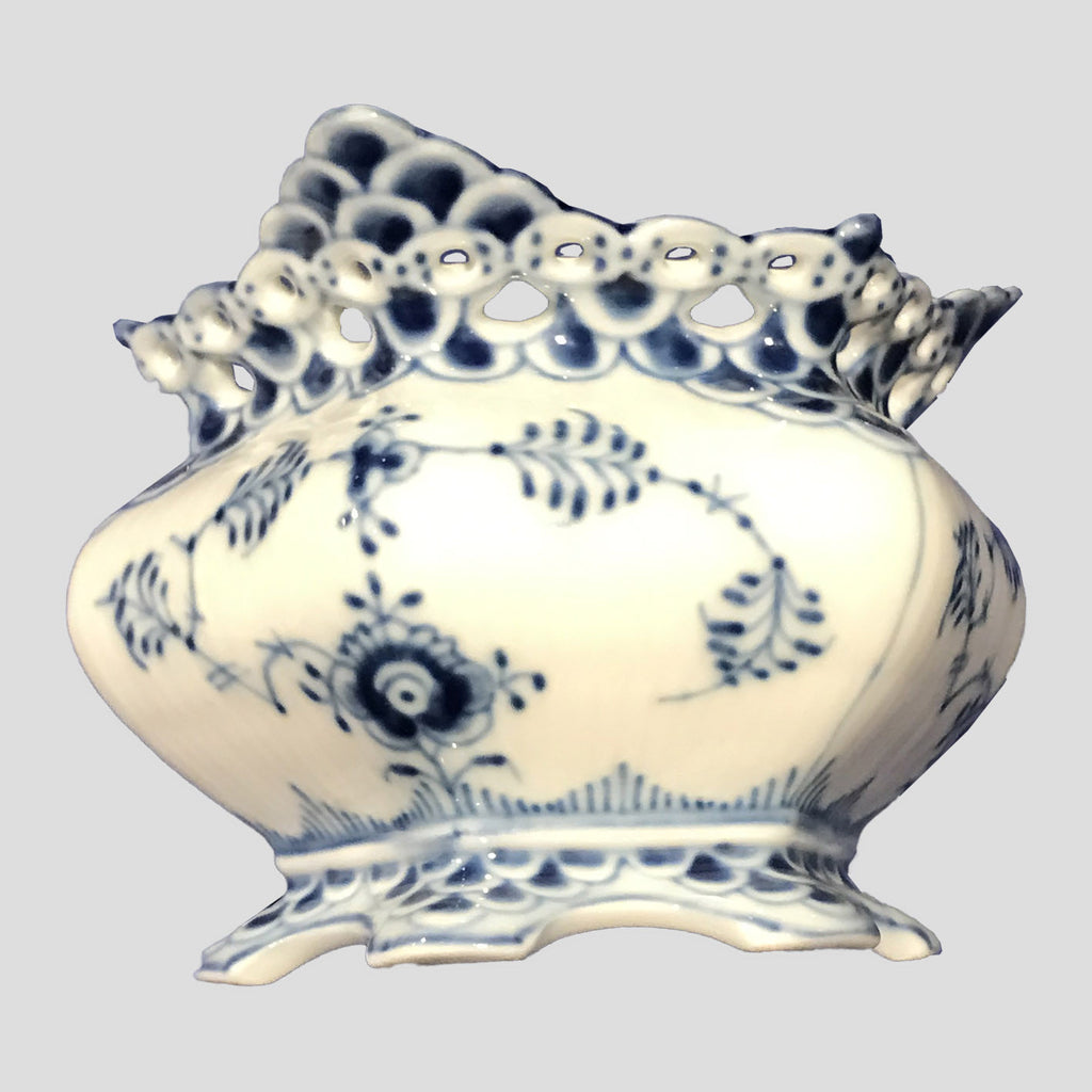 Sugar bowl