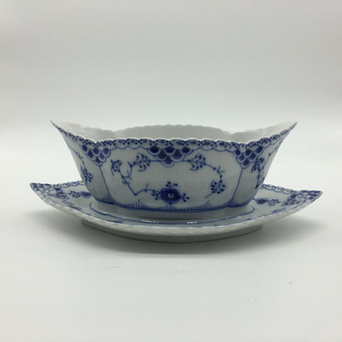 Sauce boat
